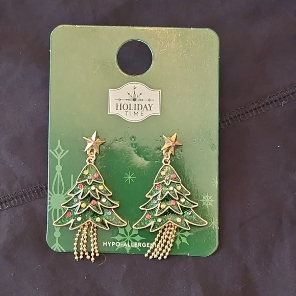 Festive Earrings Set - Picture 2 of 4